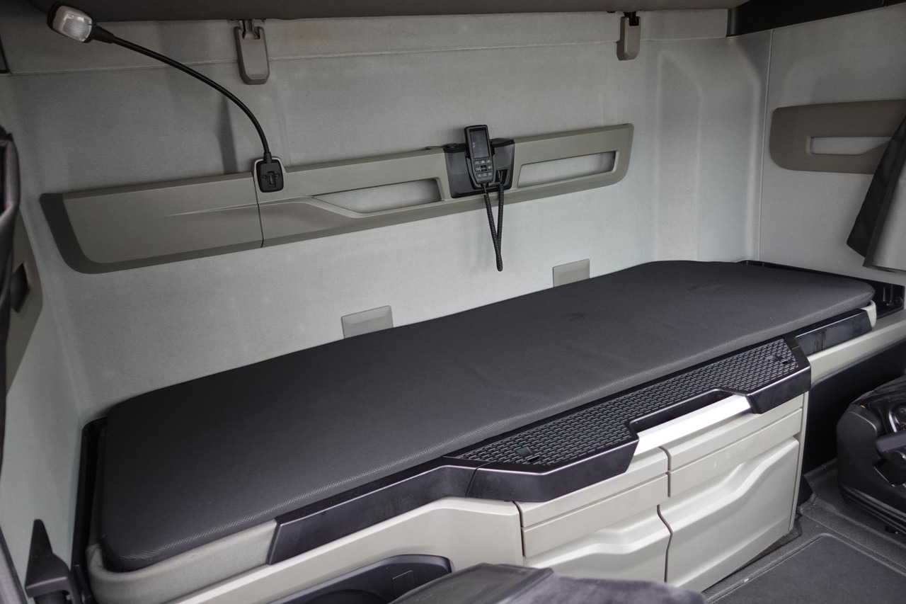 Sattelzugmaschine MAN TGX 18.480 GX ACC: das Bild 18