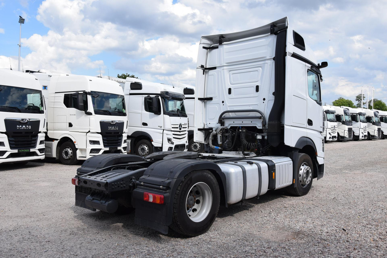 Mercedes-Benz Actros 5 1845 BigSpace, Max tanks - Sattelzugmaschine: das Bild 4 Mercedes-Benz Actros 5 1845 BigSpace, Max tanks - Sattelzugmaschine: das Bild 4