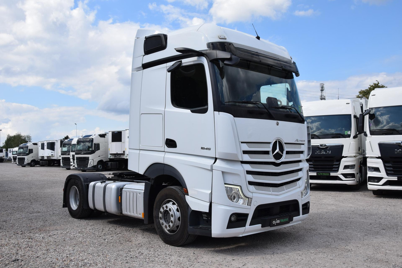 Mercedes-Benz Actros 5 1845 BigSpace, Max tanks - Sattelzugmaschine: das Bild 3 Mercedes-Benz Actros 5 1845 BigSpace, Max tanks - Sattelzugmaschine: das Bild 3
