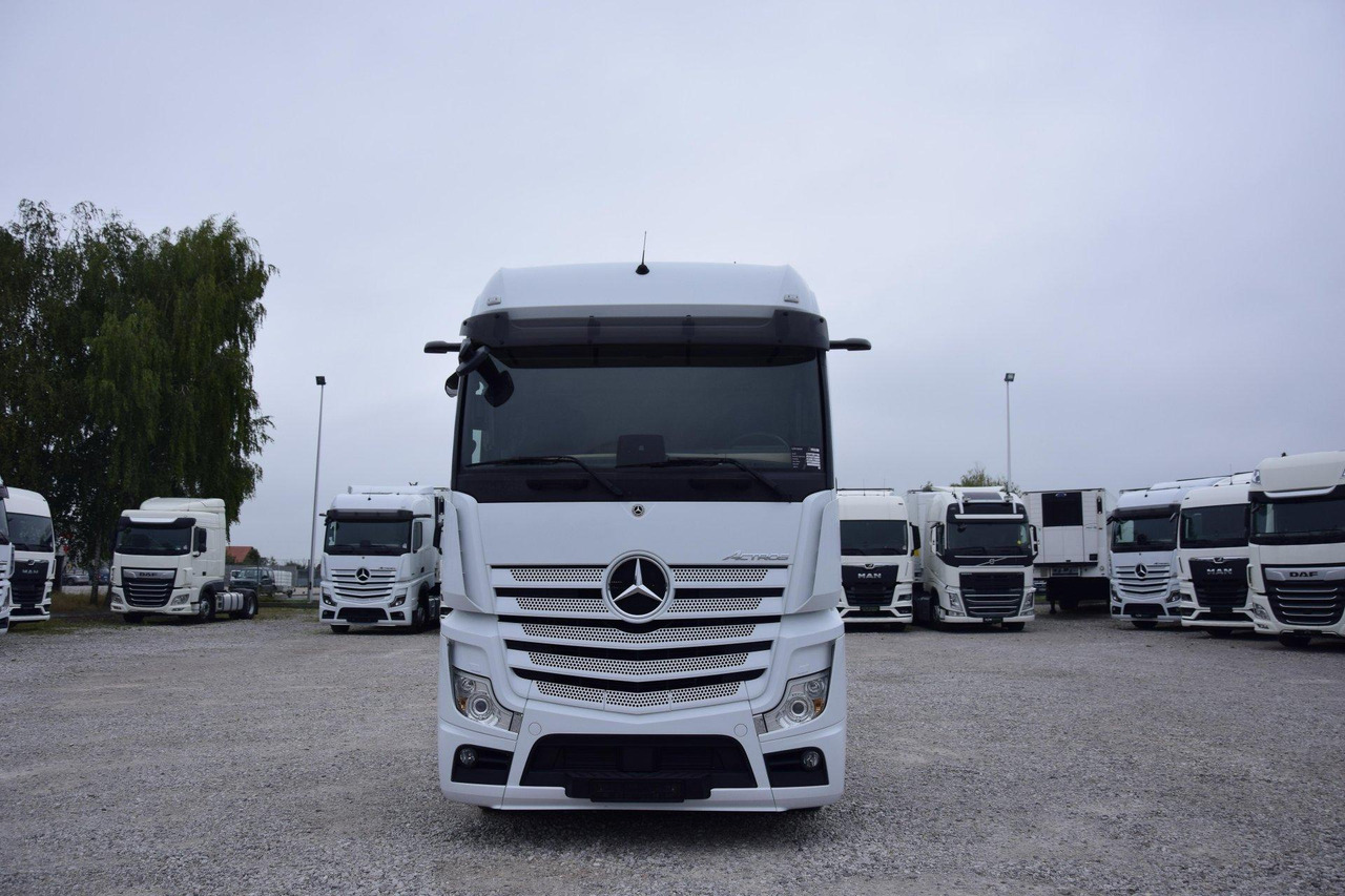 Mercedes-Benz Actros 5 1845 BigSpace - Sattelzugmaschine: das Bild 2 Mercedes-Benz Actros 5 1845 BigSpace - Sattelzugmaschine: das Bild 2