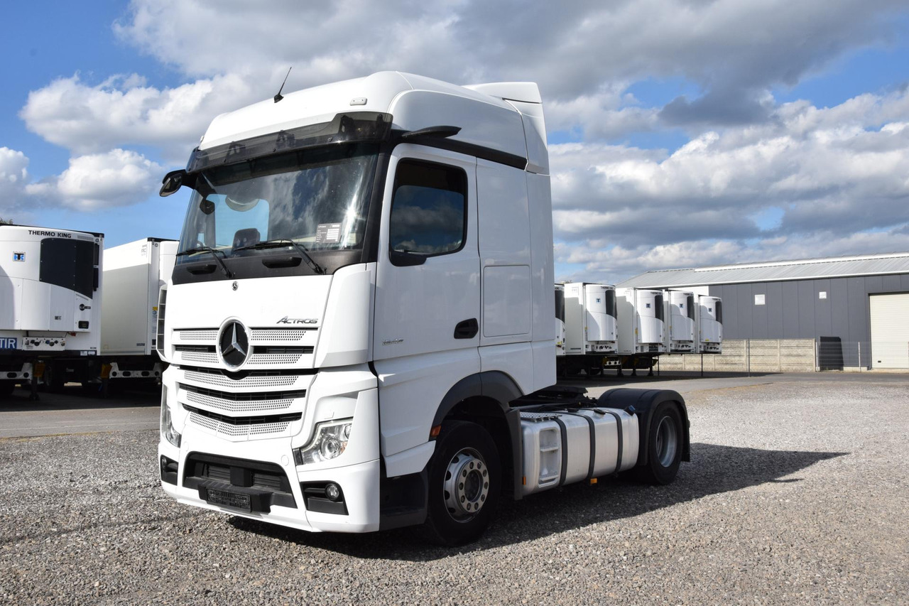 Mercedes-Benz Actros 5 1845 BigSpace - Sattelzugmaschine: das Bild 1 Mercedes-Benz Actros 5 1845 BigSpace - Sattelzugmaschine: das Bild 1