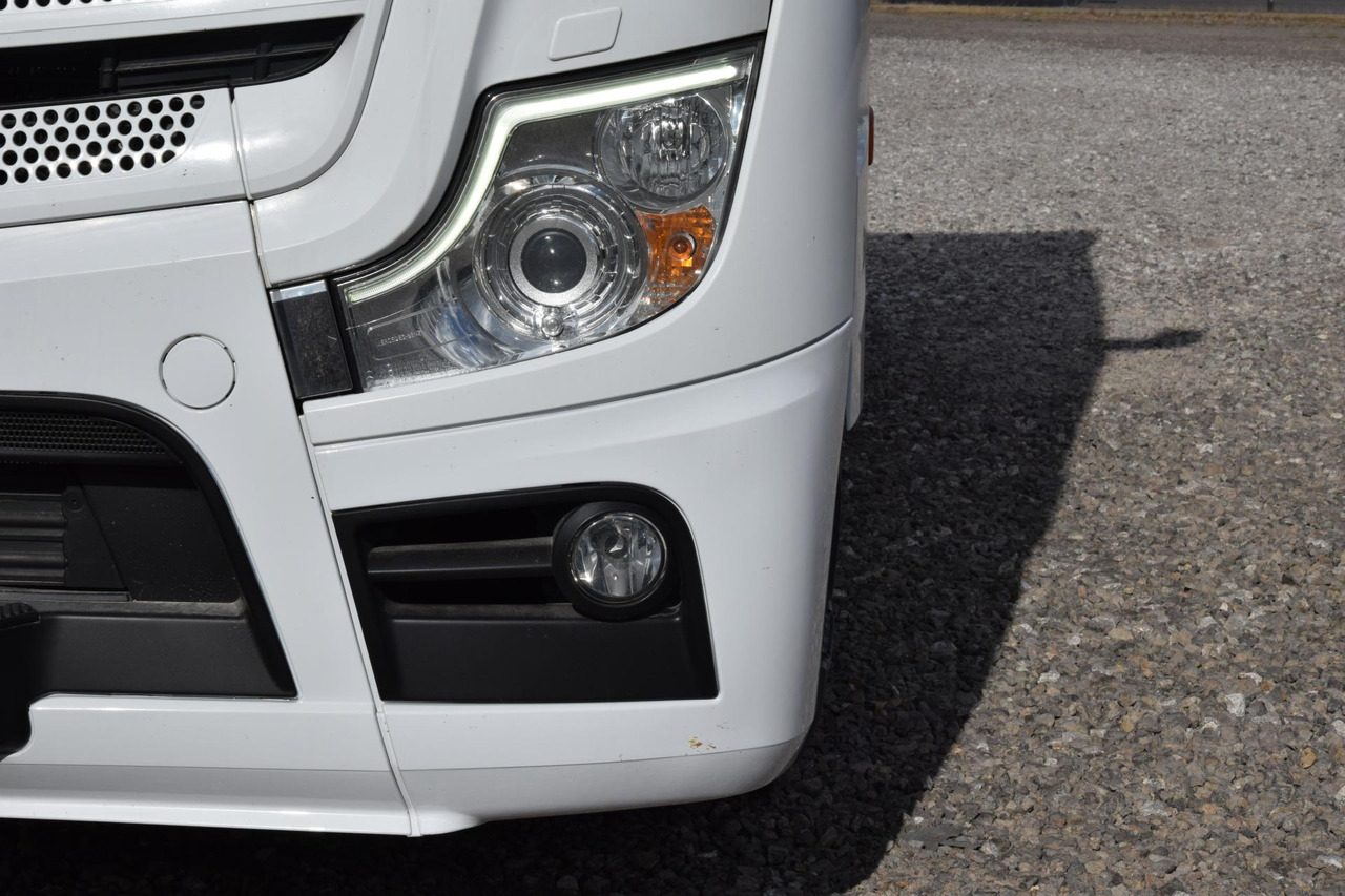 Mercedes-Benz Actros 5 1845 BigSpace - Sattelzugmaschine: das Bild 4 Mercedes-Benz Actros 5 1845 BigSpace - Sattelzugmaschine: das Bild 4
