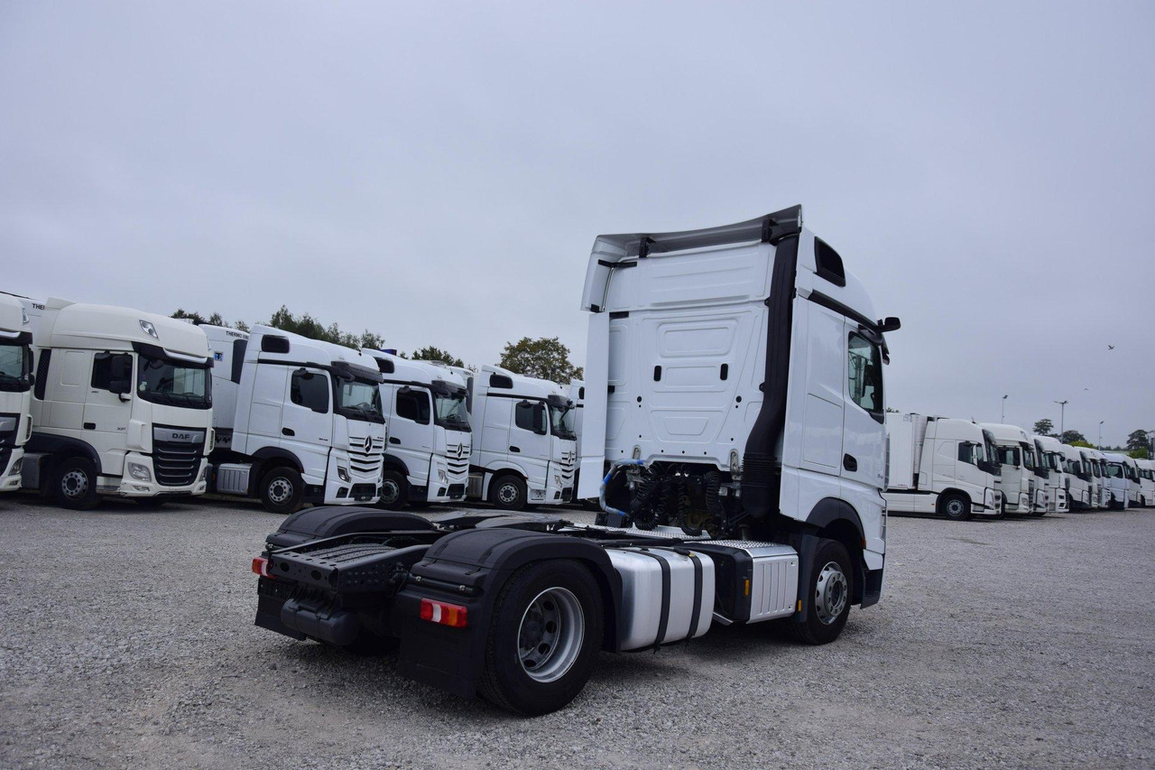Mercedes-Benz Actros 5 1845 BigSpace - Sattelzugmaschine: das Bild 4 Mercedes-Benz Actros 5 1845 BigSpace - Sattelzugmaschine: das Bild 4
