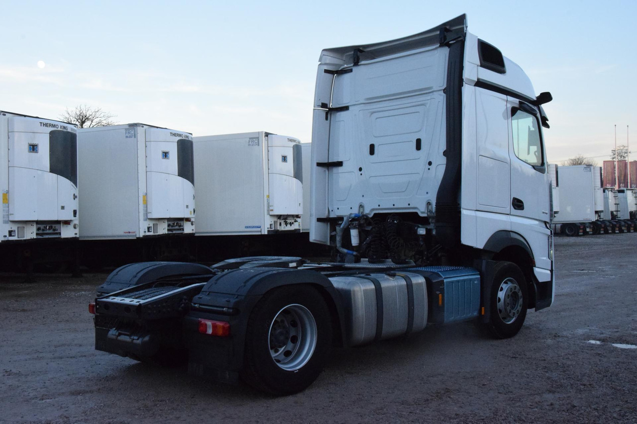 Mercedes-Benz Actros 5 1845 BigSpace - Sattelzugmaschine: das Bild 4 Mercedes-Benz Actros 5 1845 BigSpace - Sattelzugmaschine: das Bild 4