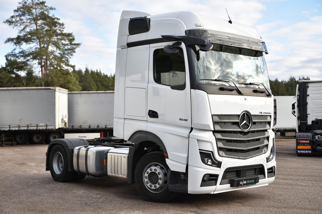 Mercedes-Benz Actros 5 1845 BigSpace - Sattelzugmaschine: das Bild 3 Mercedes-Benz Actros 5 1845 BigSpace - Sattelzugmaschine: das Bild 3