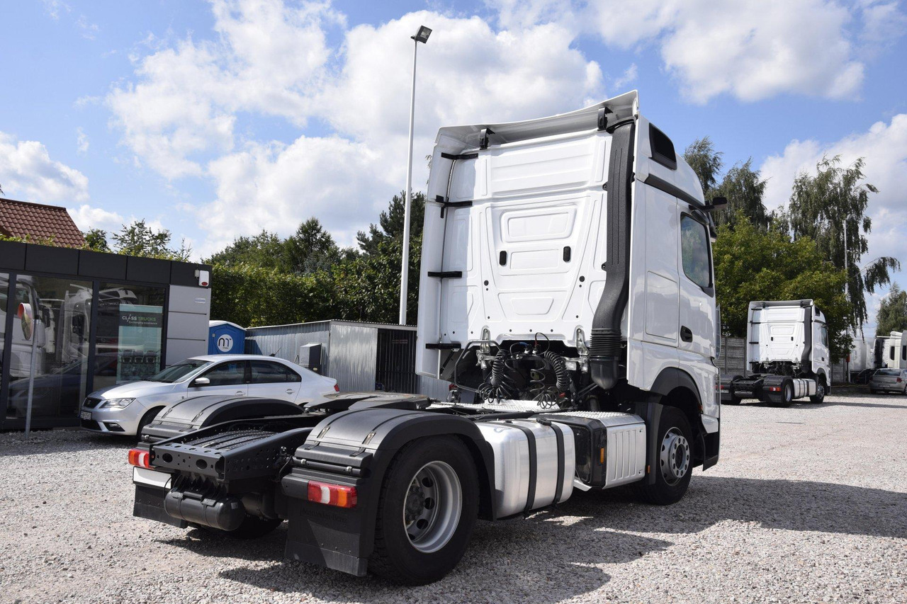 Mercedes-Benz Actros 5 1845 BigSpace - Sattelzugmaschine: das Bild 4 Mercedes-Benz Actros 5 1845 BigSpace - Sattelzugmaschine: das Bild 4