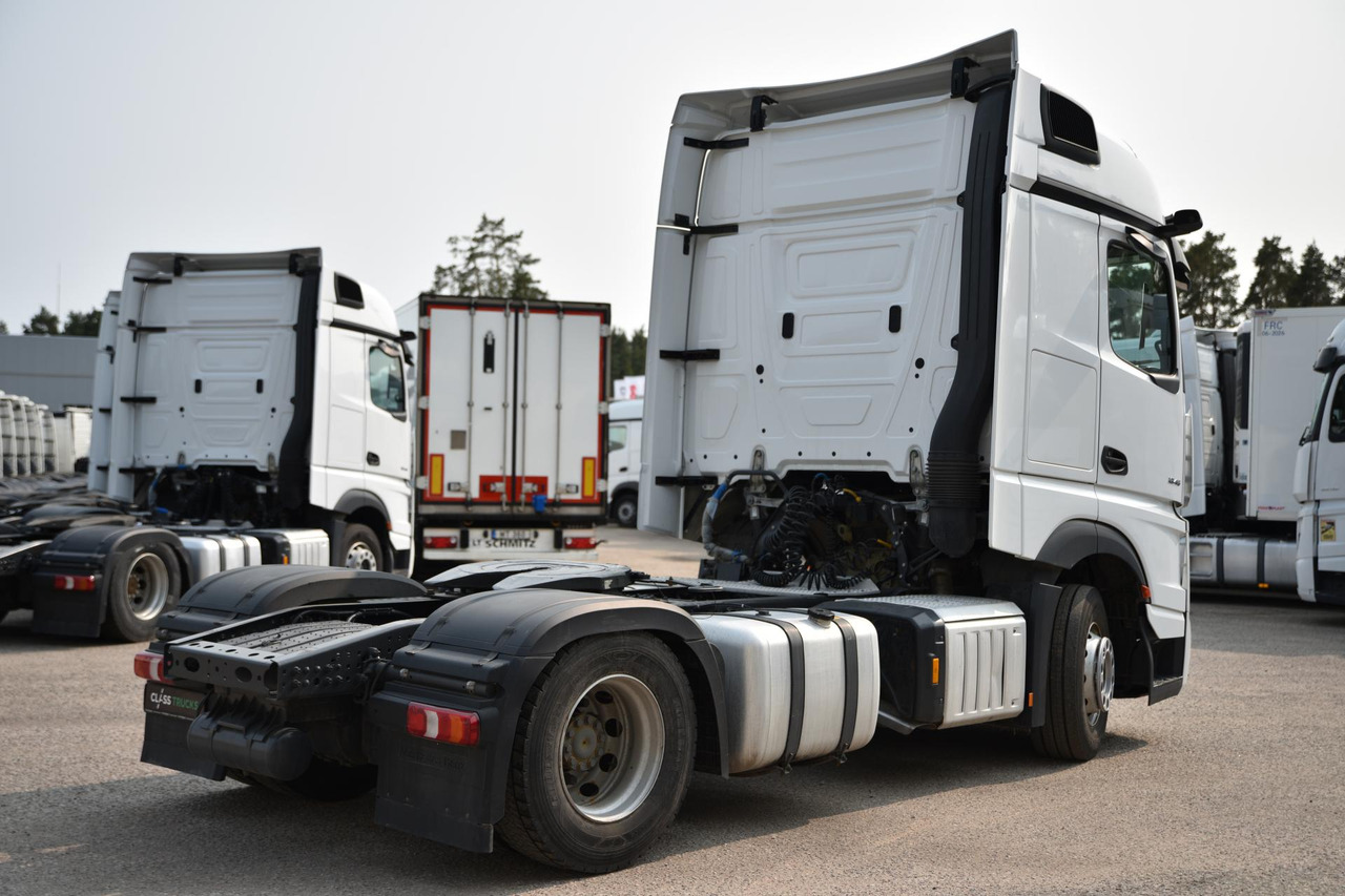 Mercedes-Benz Actros 5 1845 BigSpace - Sattelzugmaschine: das Bild 4 Mercedes-Benz Actros 5 1845 BigSpace - Sattelzugmaschine: das Bild 4