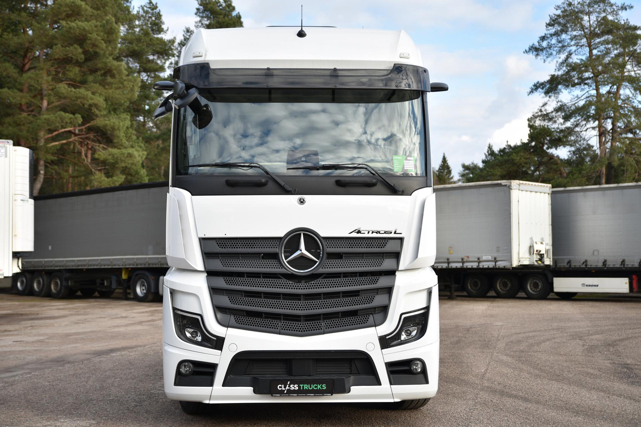 Mercedes-Benz Actros 5 1845 BigSpace - Sattelzugmaschine: das Bild 2 Mercedes-Benz Actros 5 1845 BigSpace - Sattelzugmaschine: das Bild 2