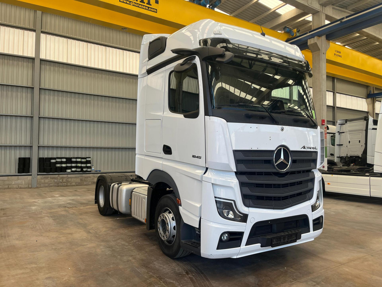 Mercedes-Benz Actros 5 1845 BigSpace - Sattelzugmaschine: das Bild 2 Mercedes-Benz Actros 5 1845 BigSpace - Sattelzugmaschine: das Bild 2