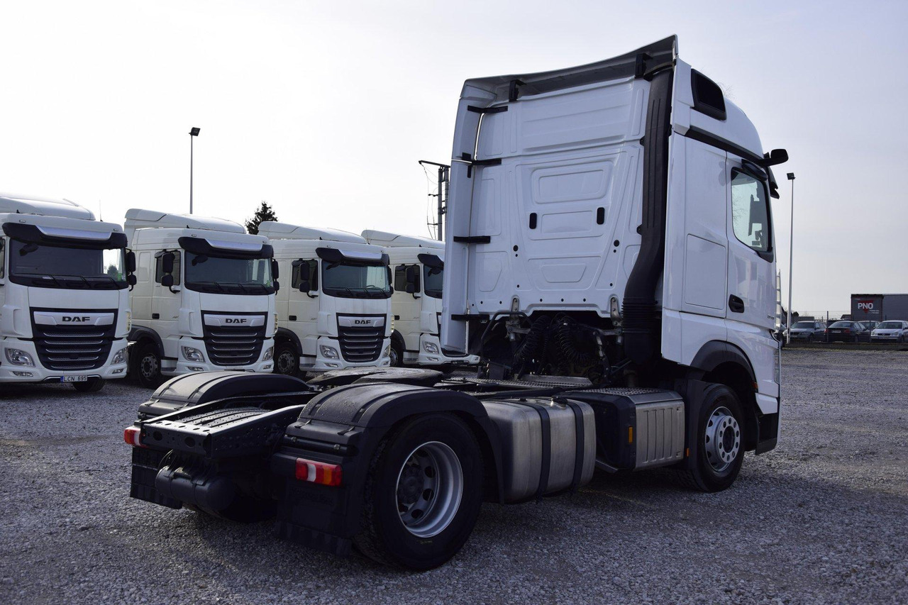 Mercedes-Benz Actros 5 1845 BigSpace - Sattelzugmaschine: das Bild 4 Mercedes-Benz Actros 5 1845 BigSpace - Sattelzugmaschine: das Bild 4