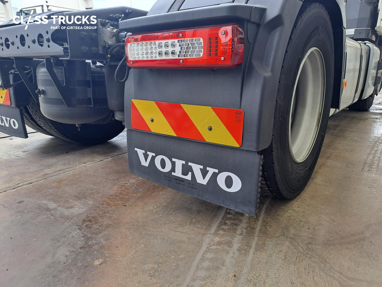 Volvo FH 460 Globetrotter XL Retarder i-Save - Sattelzugmaschine: das Bild 4 Volvo FH 460 Globetrotter XL Retarder i-Save - Sattelzugmaschine: das Bild 4