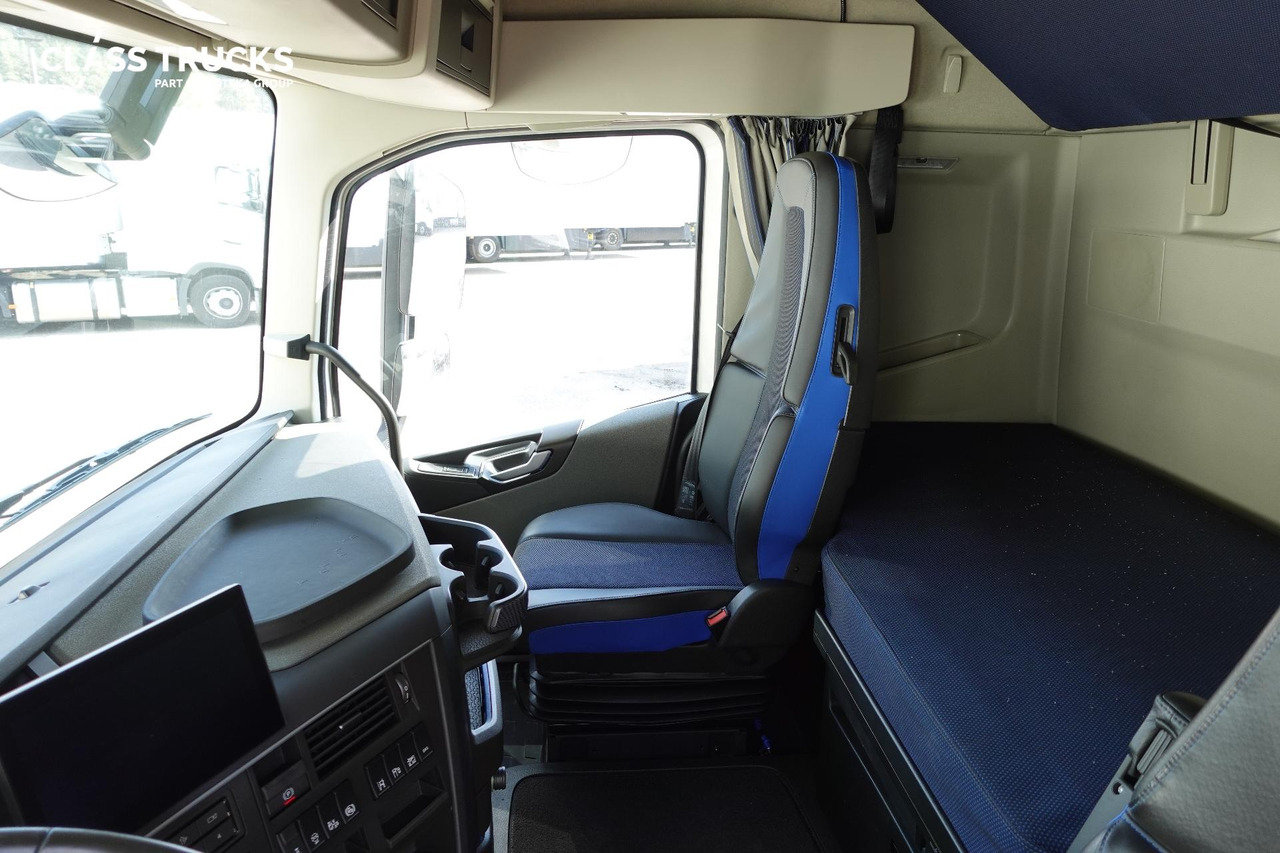 Sattelzugmaschine Volvo FH 500 Globetrotter XL Varios: das Bild 10