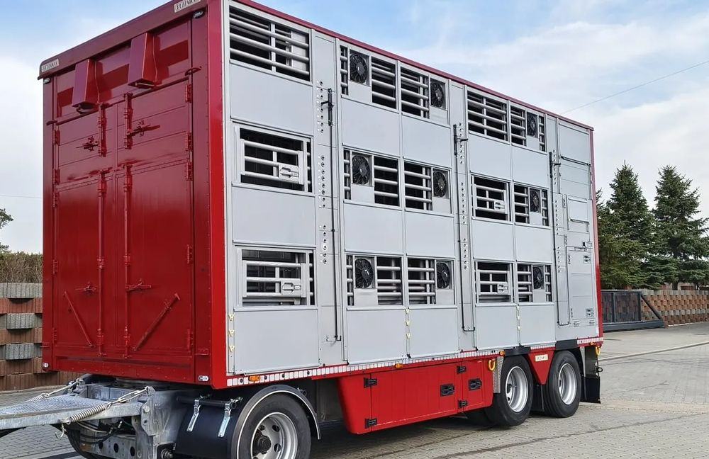 Pezzaioli RBA 32/TRZYOSIOWA PRZYCZEPA-2XBYDŁO,3X TRZODA - Tiertransporter Anhänger: das Bild 2 Pezzaioli RBA 32/TRZYOSIOWA PRZYCZEPA-2XBYDŁO,3X TRZODA - Tiertransporter Anhänger: das Bild 2
