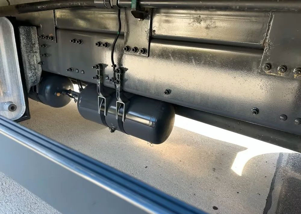 Volvo FM420 6x2 | HDS Atlas AK 186-3 z przestrzenią ładunkową | Euro6 |238 000 km - Pritsche LKW, Autokran: das Bild 3 Volvo FM420 6x2 | HDS Atlas AK 186-3 z przestrzenią ładunkową | Euro6 |238 000 km - Pritsche LKW, Autokran: das Bild 3