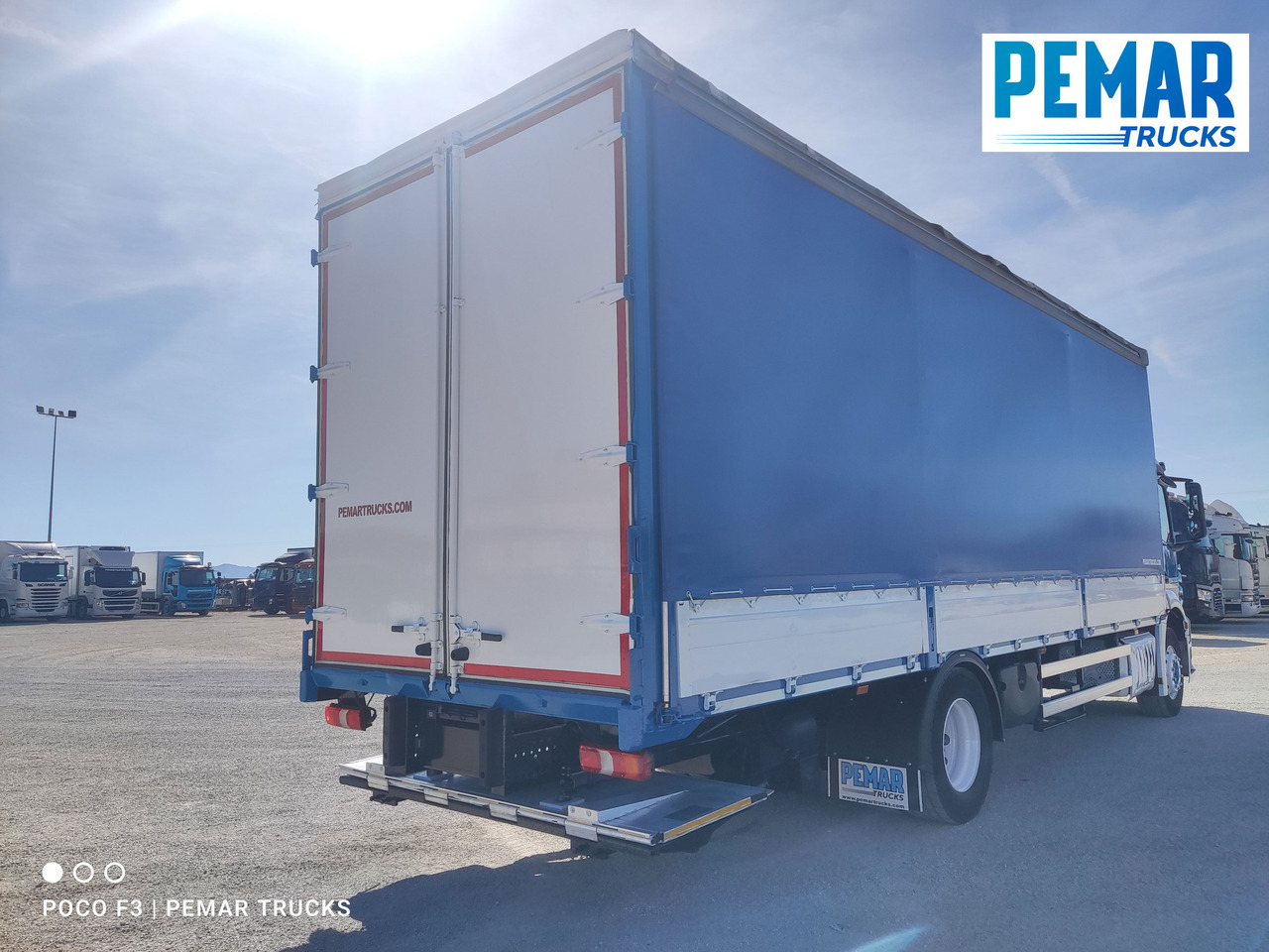 MERCEDES-BENZ ANTOS 1827 SEMITAUTLINER RETARDER - Plane LKW: das Bild 5 MERCEDES-BENZ ANTOS 1827 SEMITAUTLINER RETARDER - Plane LKW: das Bild 5