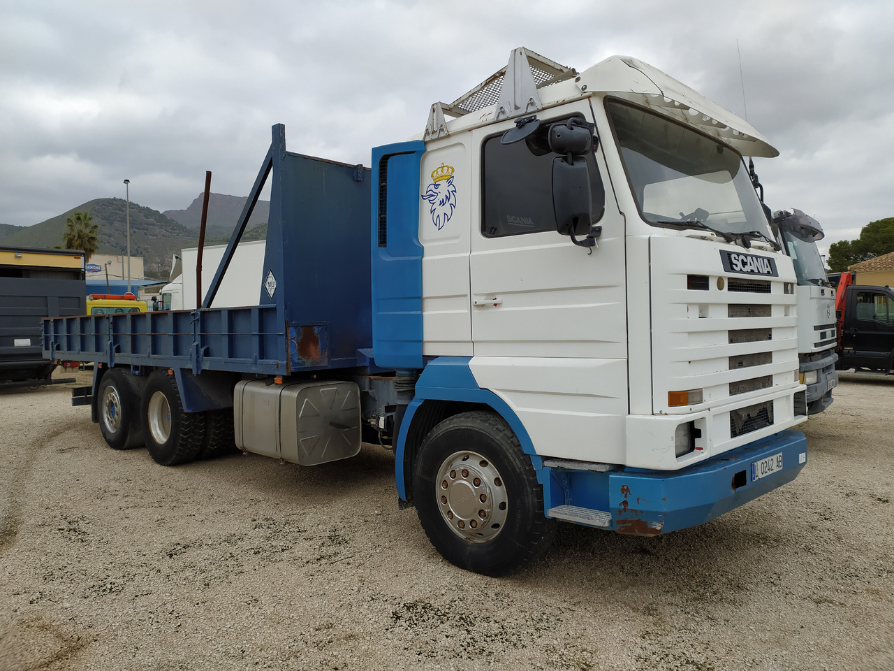 SCANIA 143 420 BASCULANTE - Kipper: das Bild 3 SCANIA 143 420 BASCULANTE - Kipper: das Bild 3