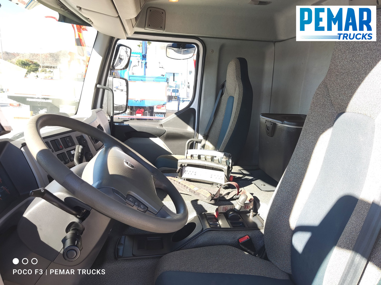 Kipper, Autokran VOLVO FE 280 GRUA MULTILIFT 18T EURO 6: das Bild 29