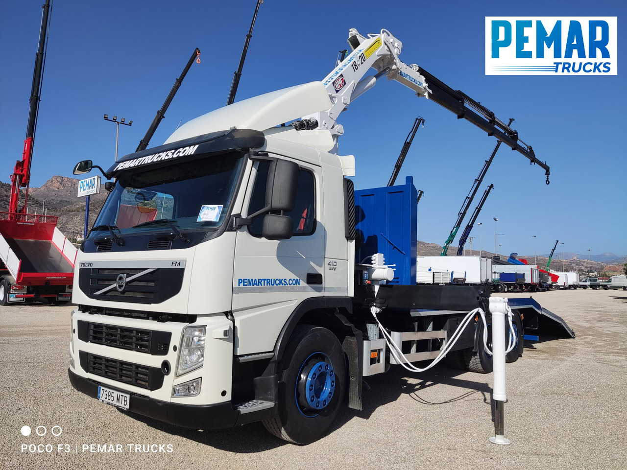 VOLVO FM 410 6X2 GRUA PORTAMAQUINARIA - Autotransporter LKW, Autokran: das Bild 1 VOLVO FM 410 6X2 GRUA PORTAMAQUINARIA - Autotransporter LKW, Autokran: das Bild 1