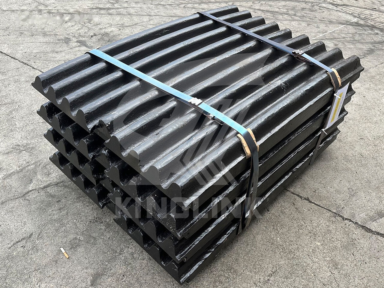 Movable and Fixed Jaw Plates for CT2036 CT3042 | Kinglink 17003346 for crusher - Ersatzteile für Brecher: das Bild 2 Movable and Fixed Jaw Plates for CT2036 CT3042 | Kinglink 17003346 for crusher - Ersatzteile für Brecher: das Bild 2