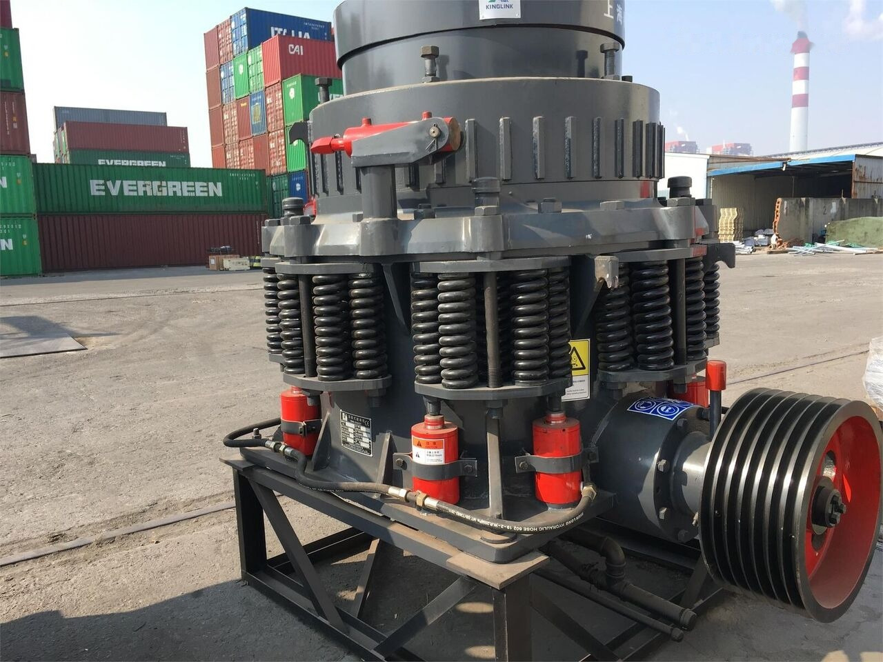 Kinglink 3Feet Symons Cone Crusher SH KLF1000 | 100TPH - Kegelbrecher: das Bild 1 Kinglink 3Feet Symons Cone Crusher SH KLF1000 | 100TPH - Kegelbrecher: das Bild 1