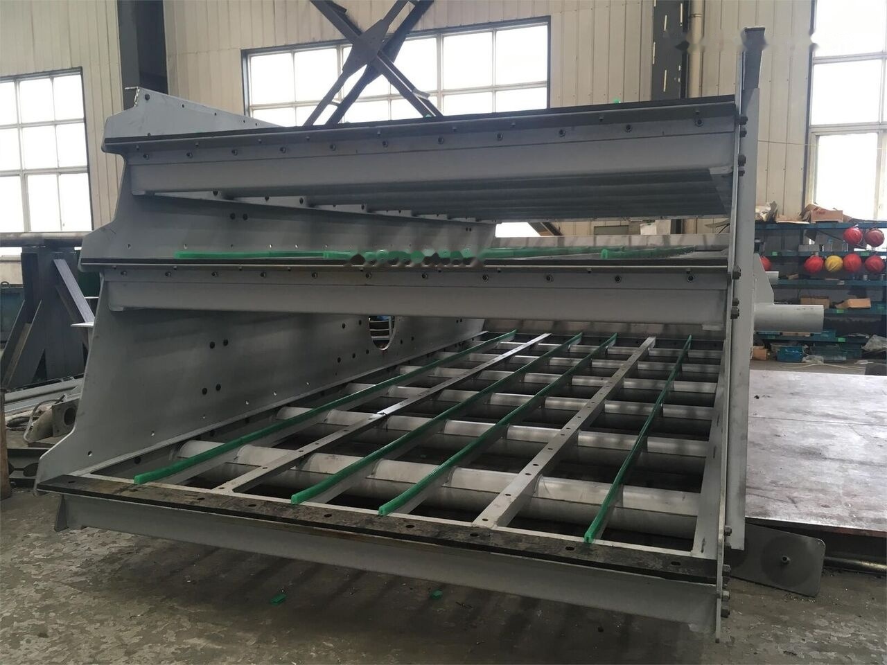 Kinglink Copper Ore Circular Vibrating Screen 3YA2160 | 200TPH - Siebmaschine: das Bild 1 Kinglink Copper Ore Circular Vibrating Screen 3YA2160 | 200TPH - Siebmaschine: das Bild 1