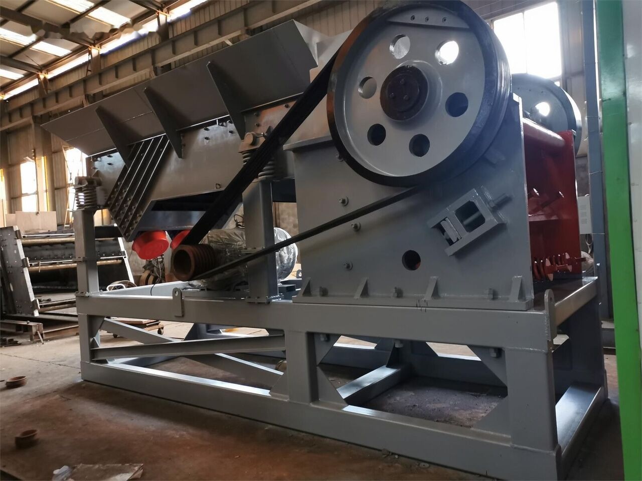 Kinglink PEX500X1500 Skid frame mounted jaw crusher for Concrete Plant - Backenbrecher: das Bild 3 Kinglink PEX500X1500 Skid frame mounted jaw crusher for Concrete Plant - Backenbrecher: das Bild 3