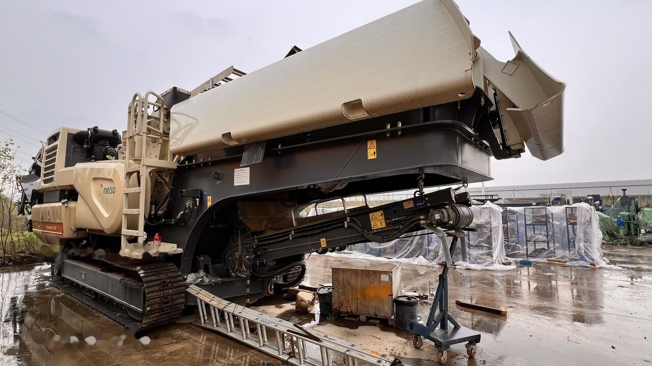 Metso NEW Lokotrack LT1213S mobile horizontal impact crusher - Mobile Brechanlage: das Bild 5 Metso NEW Lokotrack LT1213S mobile horizontal impact crusher - Mobile Brechanlage: das Bild 5