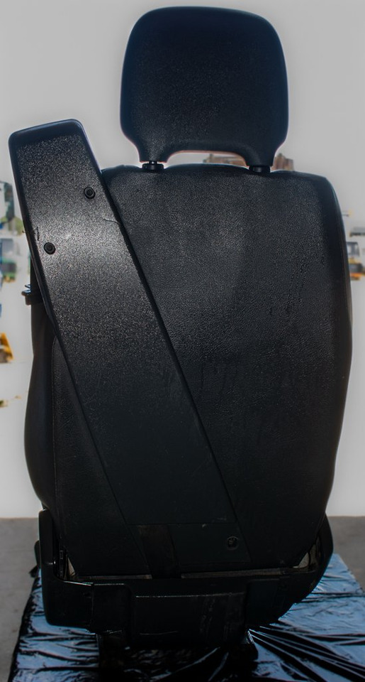 MERCEDES-BENZ ATEGO II AIR DRIVER SEAT - Sitz für LKW: das Bild 5 MERCEDES-BENZ ATEGO II AIR DRIVER SEAT - Sitz für LKW: das Bild 5