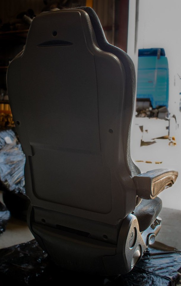 MERCEDES-BENZ AXOR PASSENGER AIR SEAT - Sitz für LKW: das Bild 5 MERCEDES-BENZ AXOR PASSENGER AIR SEAT - Sitz für LKW: das Bild 5