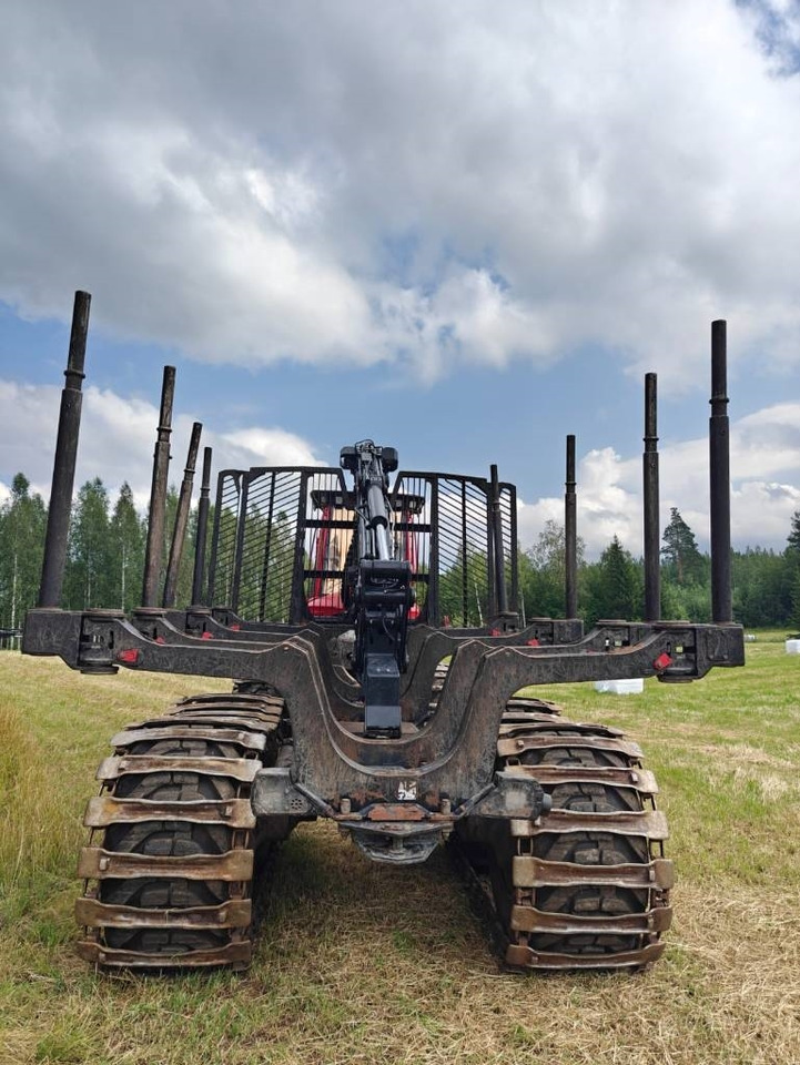 Komatsu 855 - Forwarder: das Bild 4 Komatsu 855 - Forwarder: das Bild 4