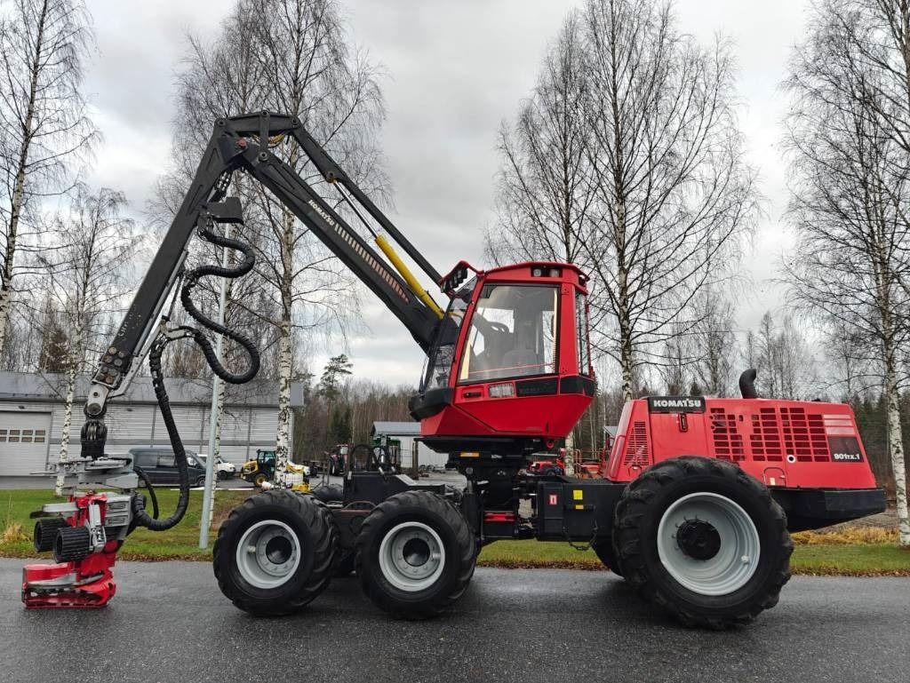 Komatsu 901 TX.1 - Harvester: das Bild 2 Komatsu 901 TX.1 - Harvester: das Bild 2