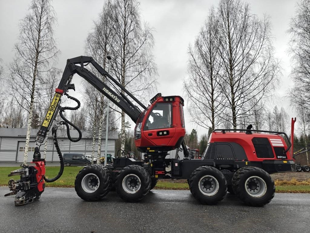 Komatsu 901 XC - Harvester: das Bild 2 Komatsu 901 XC - Harvester: das Bild 2