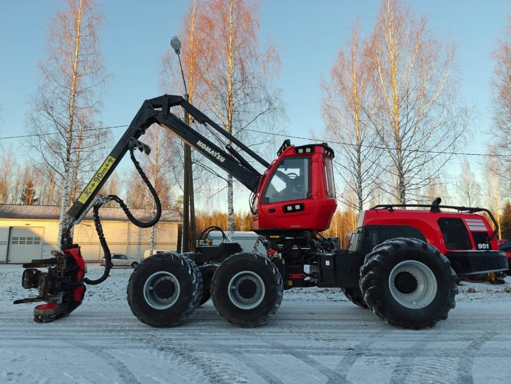 Komatsu 951 - Harvester: das Bild 2 Komatsu 951 - Harvester: das Bild 2