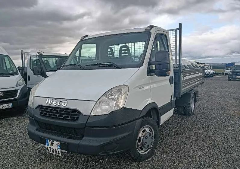Iveco DAILY 35C13, 35C12, 35C15 - Kipper Transporter: das Bild 3 Iveco DAILY 35C13, 35C12, 35C15 - Kipper Transporter: das Bild 3