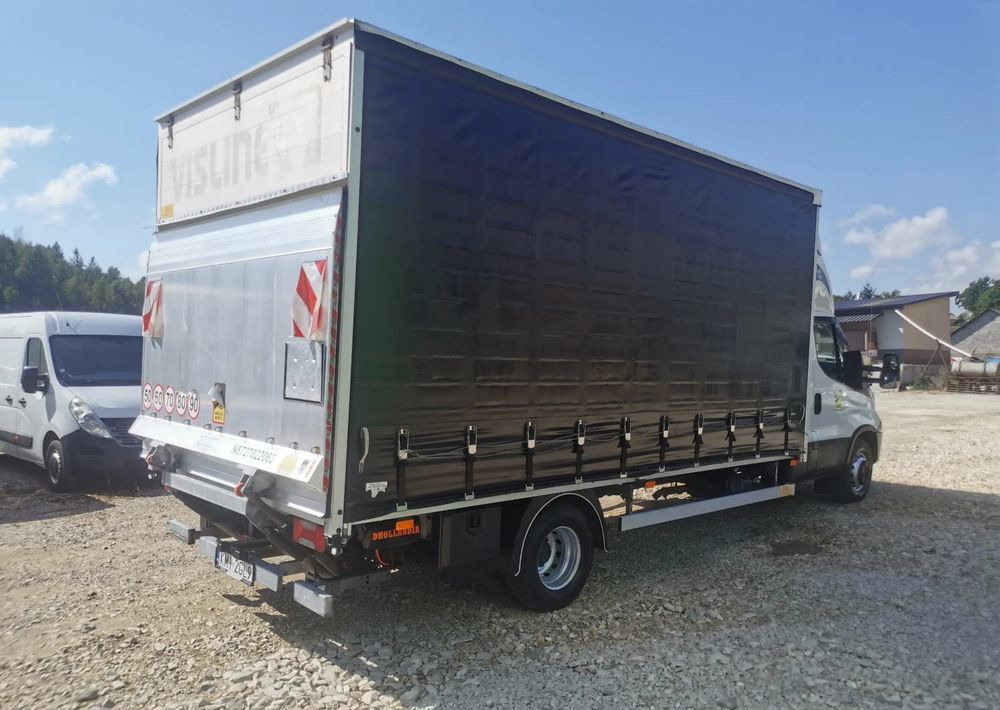 Iveco Daily 70C18 firana Winda 1.000kg Dhollandia wejkama 12pal - Plane LKW: das Bild 2 Iveco Daily 70C18 firana Winda 1.000kg Dhollandia wejkama 12pal - Plane LKW: das Bild 2