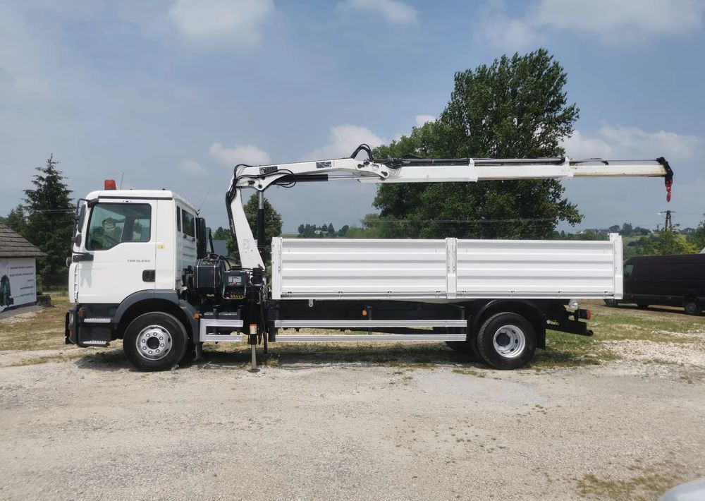 MAN TGM 15.240 Żuraw HDS HIAB + kiper wywrotka + Płyta czołowa Mały przebieg Klima - Kipper: das Bild 2 MAN TGM 15.240 Żuraw HDS HIAB + kiper wywrotka + Płyta czołowa Mały przebieg Klima - Kipper: das Bild 2