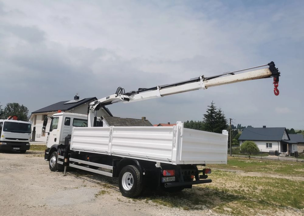 MAN TGM 15.240 Żuraw HDS HIAB + kiper wywrotka + Płyta czołowa Mały przebieg Klima - Kipper: das Bild 3 MAN TGM 15.240 Żuraw HDS HIAB + kiper wywrotka + Płyta czołowa Mały przebieg Klima - Kipper: das Bild 3