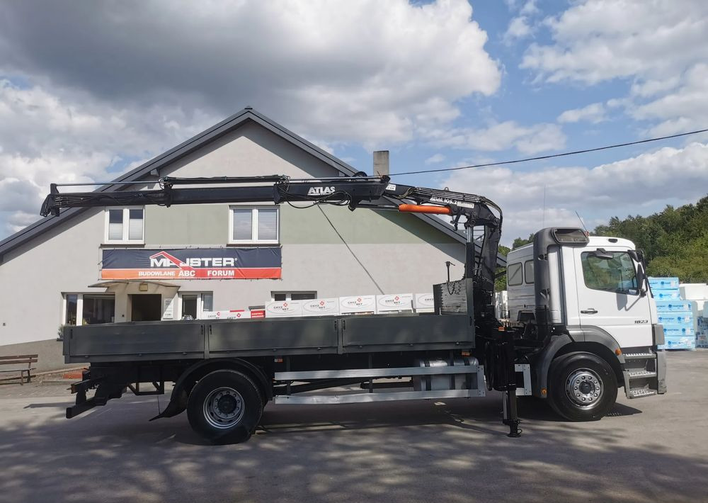 Mercedes-Benz Atego 1823 żuraw HDS Atlas 105.2 koła 315/80R22,5 - Pritsche LKW, Autokran: das Bild 4 Mercedes-Benz Atego 1823 żuraw HDS Atlas 105.2 koła 315/80R22,5 - Pritsche LKW, Autokran: das Bild 4