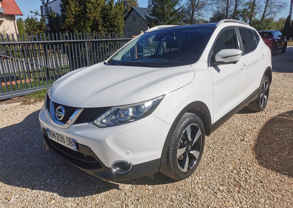 Nissan Qashqai 1.2 DIG-T N-Connecta EU6 - SUV/ Geländewagen: das Bild 1 Nissan Qashqai 1.2 DIG-T N-Connecta EU6 - SUV/ Geländewagen: das Bild 1