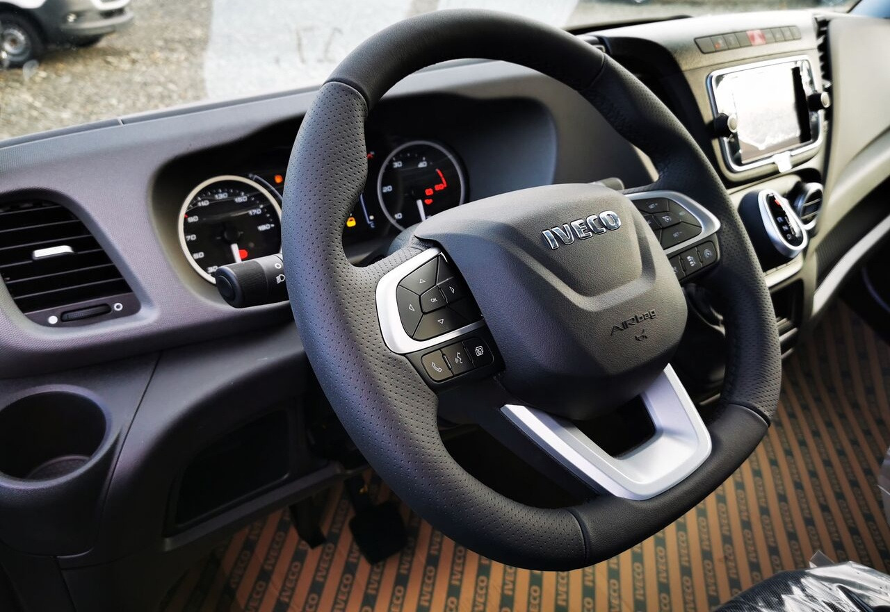 IVECO DAILY 35S18HA8 L4H2 - Kastenwagen: das Bild 4 IVECO DAILY 35S18HA8 L4H2 - Kastenwagen: das Bild 4