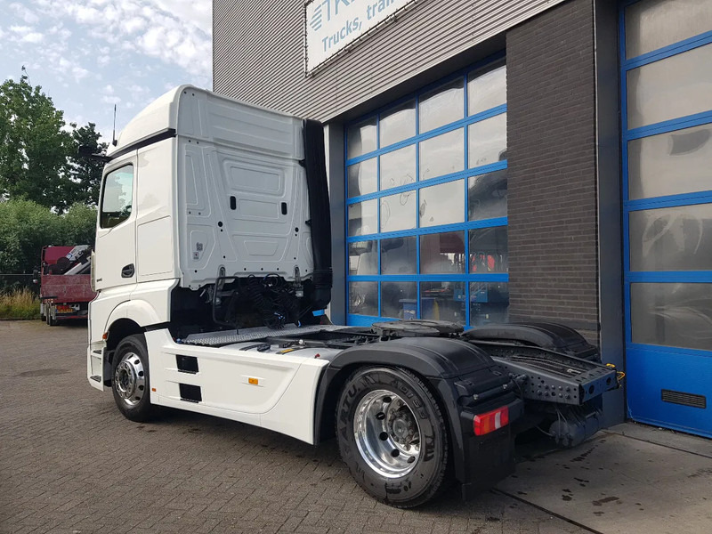 Mercedes-Benz Actros 1845 Retarder MirrorCam - Sattelzugmaschine: das Bild 4 Mercedes-Benz Actros 1845 Retarder MirrorCam - Sattelzugmaschine: das Bild 4