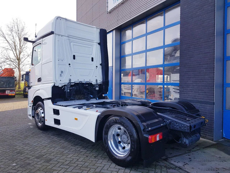 Mercedes-Benz Actros 1845 Retarder MirrorCam - Sattelzugmaschine: das Bild 4 Mercedes-Benz Actros 1845 Retarder MirrorCam - Sattelzugmaschine: das Bild 4