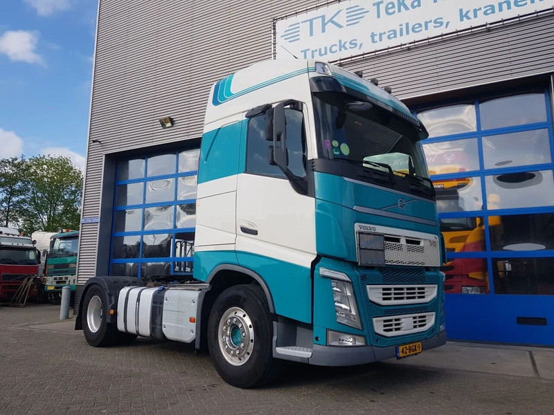 Volvo FH 420 ADR klasse EX/II, EX/III, FL en AT Double tank PTO - Sattelzugmaschine: das Bild 5 Volvo FH 420 ADR klasse EX/II, EX/III, FL en AT Double tank PTO - Sattelzugmaschine: das Bild 5