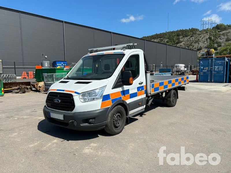 Ford Transit 350 - Pritsche Transporter: das Bild 1 Ford Transit 350 - Pritsche Transporter: das Bild 1