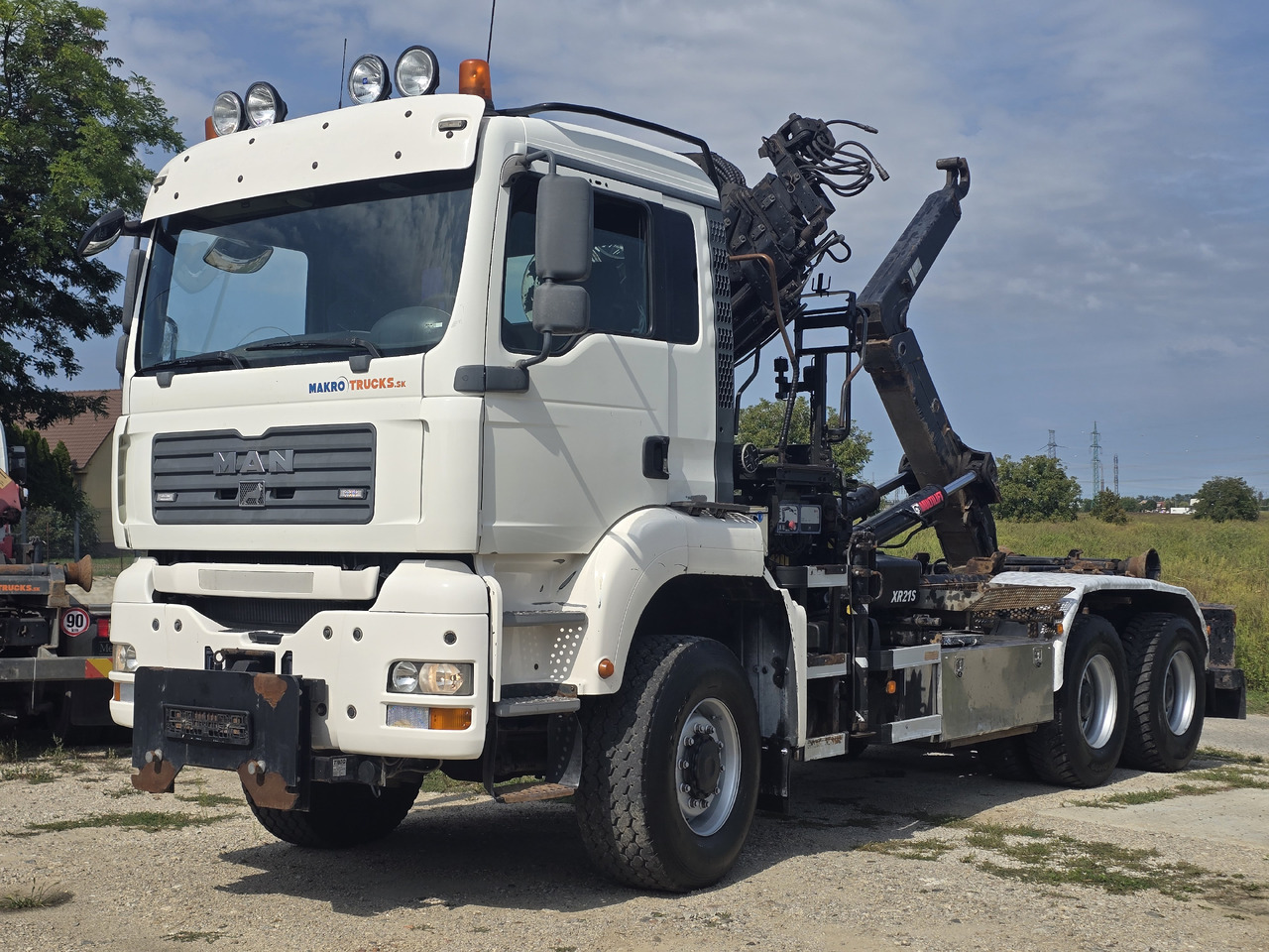 MAN TGA 26.440 6X6 / HOOK SYSTEM / HIAB 166D REMOTE - Abrollkipper, Autokran: das Bild 2 MAN TGA 26.440 6X6 / HOOK SYSTEM / HIAB 166D REMOTE - Abrollkipper, Autokran: das Bild 2