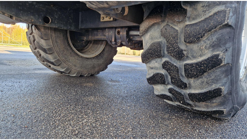 Radlader Terex TL80 4X4 + tools: das Bild 7