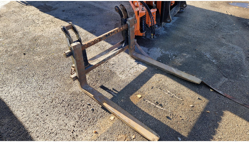 Radlader Terex TL80 4X4 + tools: das Bild 15