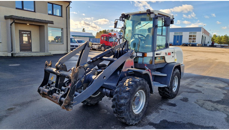 Terex TL80 4X4 + tools - Radlader: das Bild 1 Terex TL80 4X4 + tools - Radlader: das Bild 1