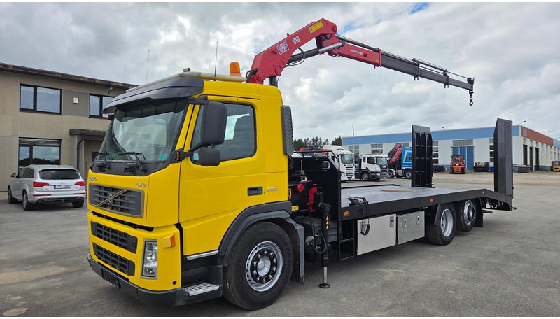 Volvo FM300 6X2*4 HMF 910 - Pritsche LKW, Autokran: das Bild 1 Volvo FM300 6X2*4 HMF 910 - Pritsche LKW, Autokran: das Bild 1