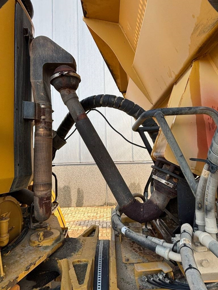 CAT 735 B (Under Preparation) - Knickgelenkter Dumper: das Bild 4 CAT 735 B (Under Preparation) - Knickgelenkter Dumper: das Bild 4